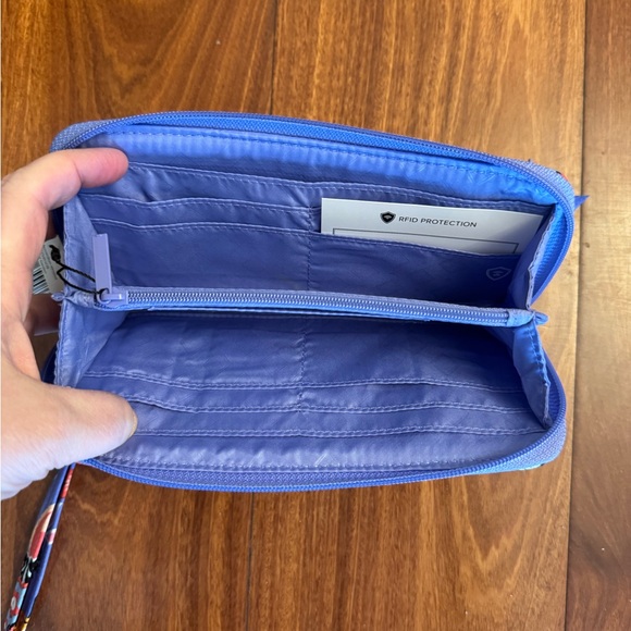 Vera Bradley Mural Garden RFID Accordion Wallet - Picture 2 of 3